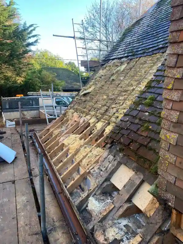 roof leak repair farnham